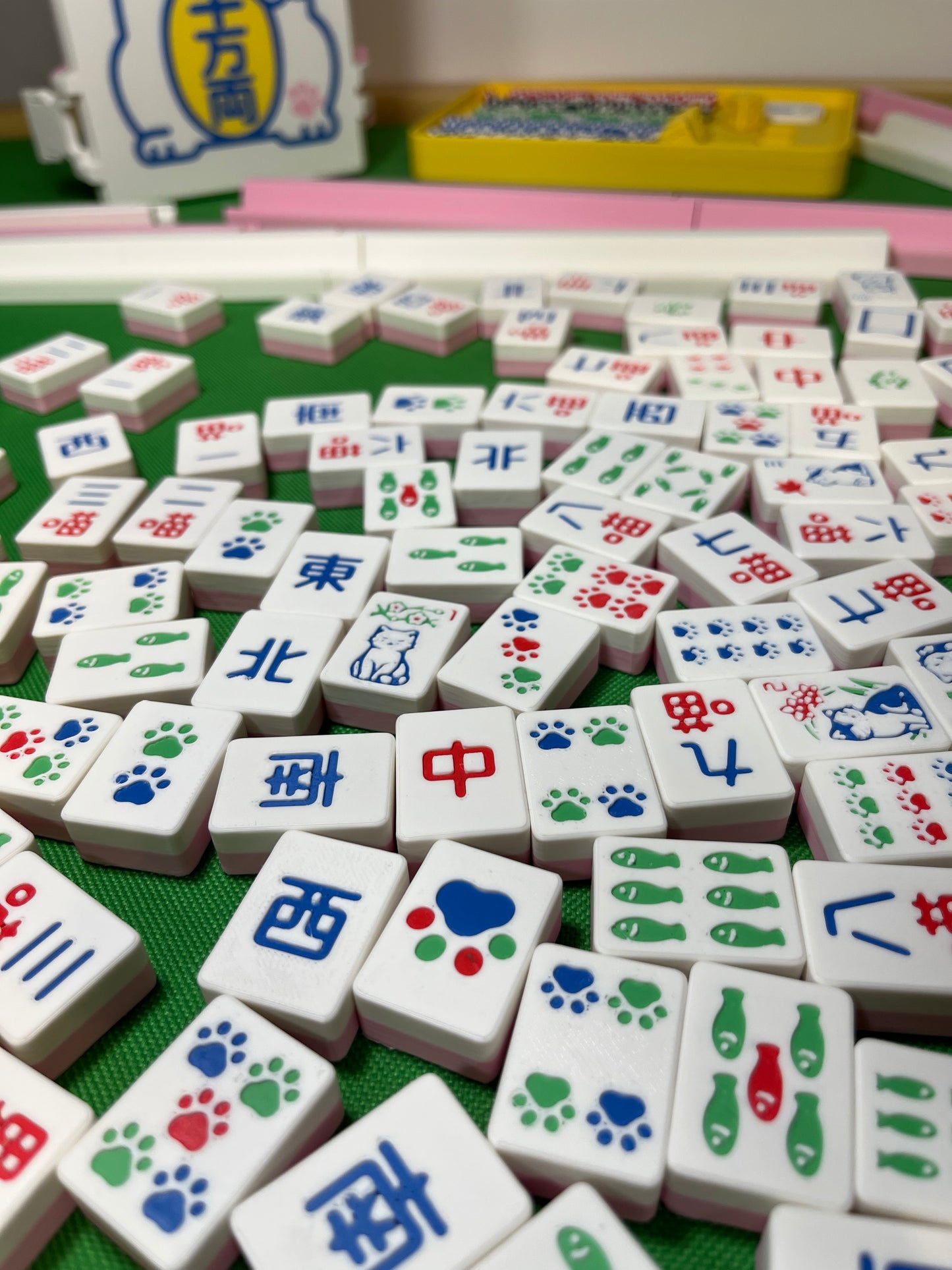 Lucky Cat Mahjong Set